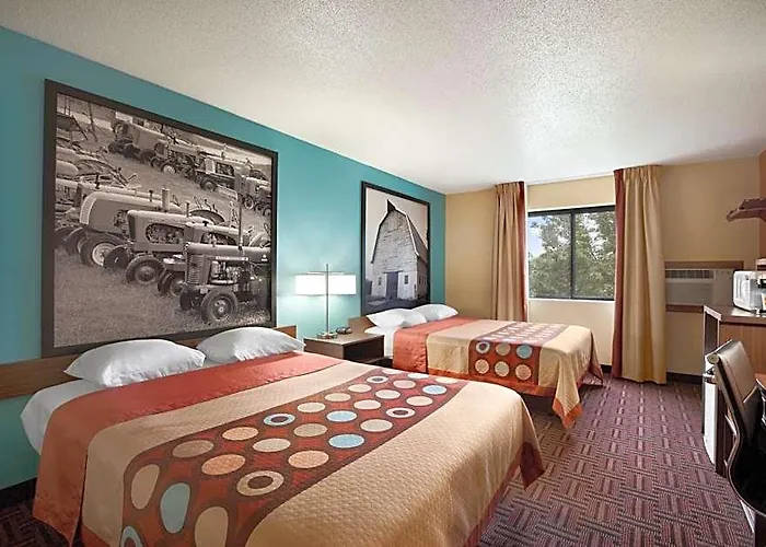 Super 8 By Wyndham Motel 2*