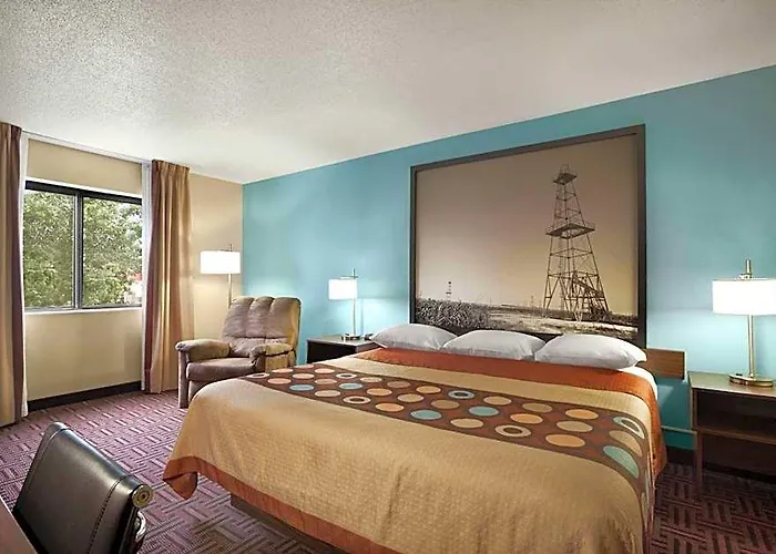Super 8 By Wyndham Motel 2*